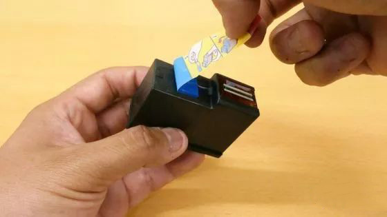 全球最小巧手持式噴碼機(jī)，RICOH開箱